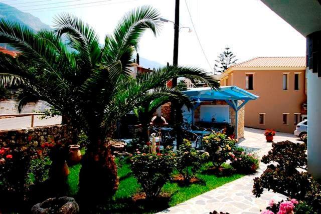 Aparthotel Sirines Vlachata Exterior foto